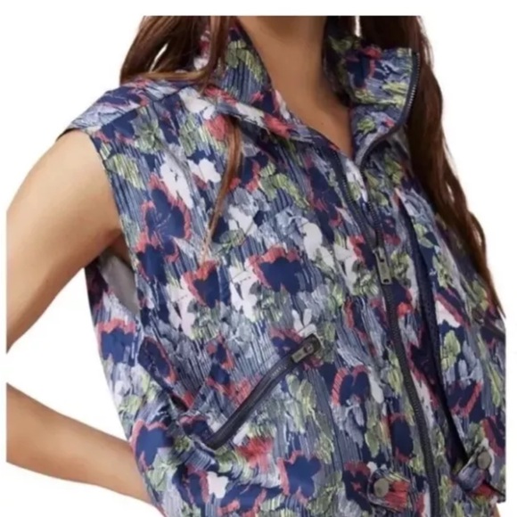 Nwt Fp Movement Hiking Off The grid Vest - Picture 3 of 6